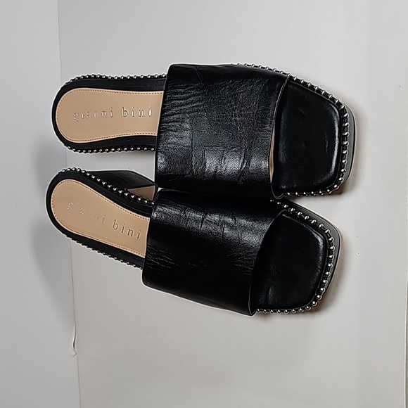 Gianni Bini Shoes - Gianni Bini Black aleather Mule Size 8.5 M